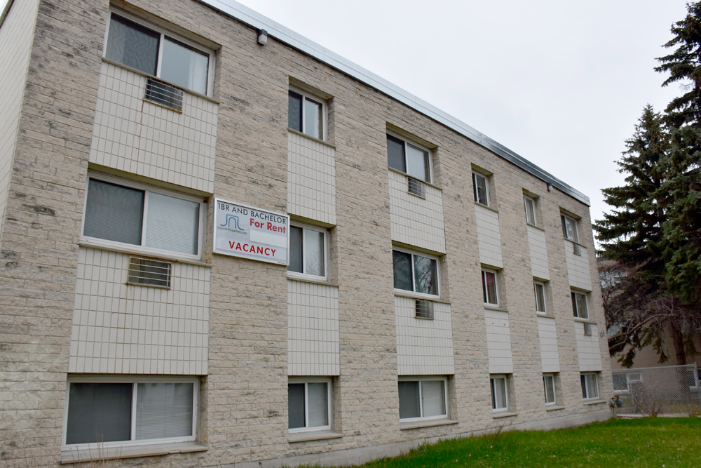 Low-cost rental housing scarce in Winnipeg